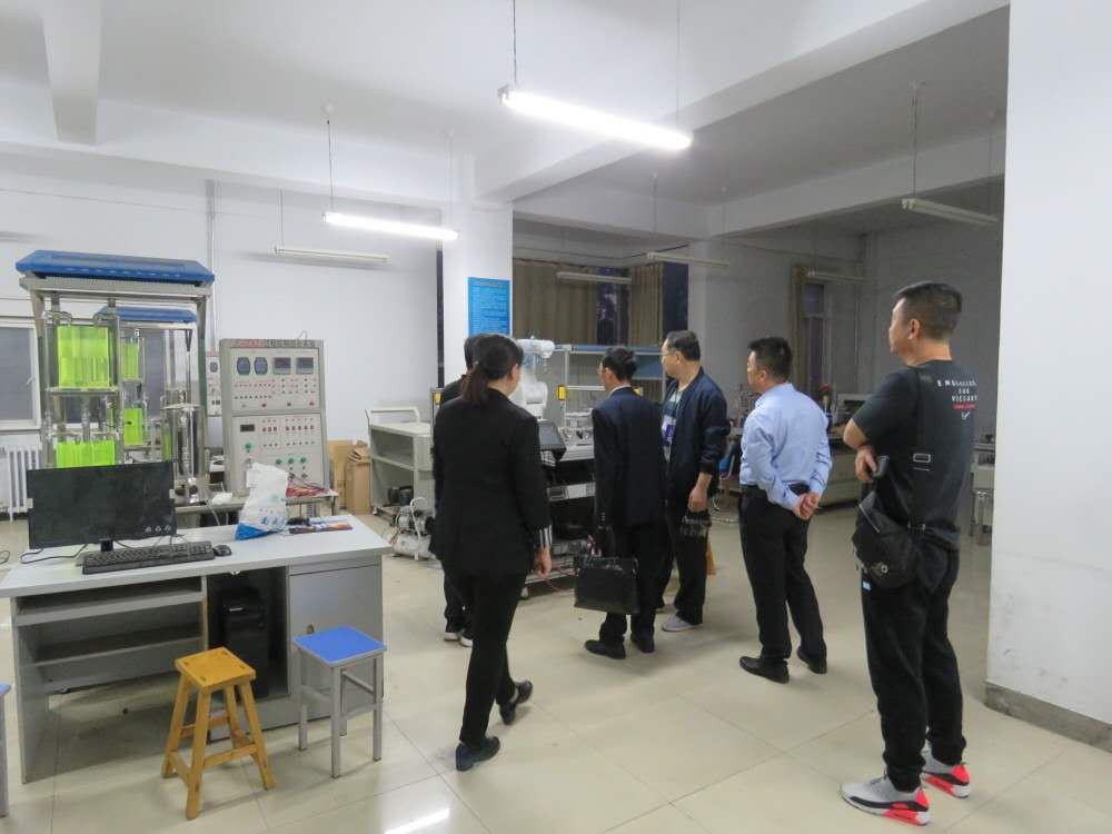 公司召开员工座谈交流会3.png
